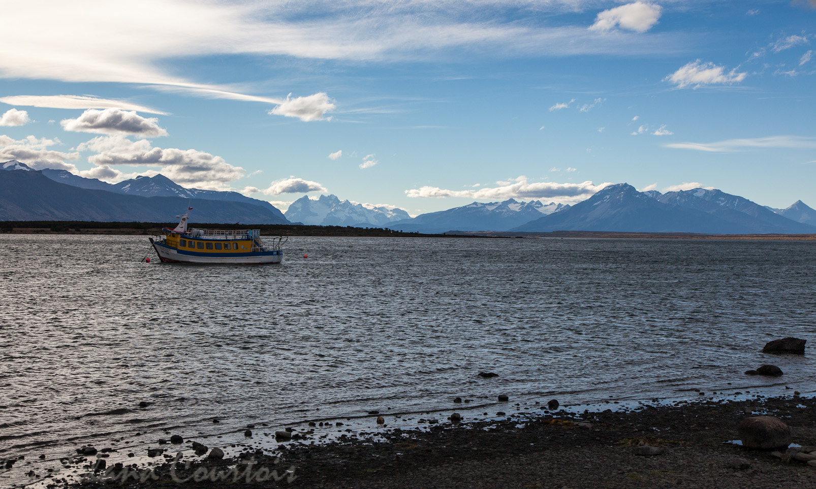 Fjord Ultimo Esperanza en face de Puerto Natales