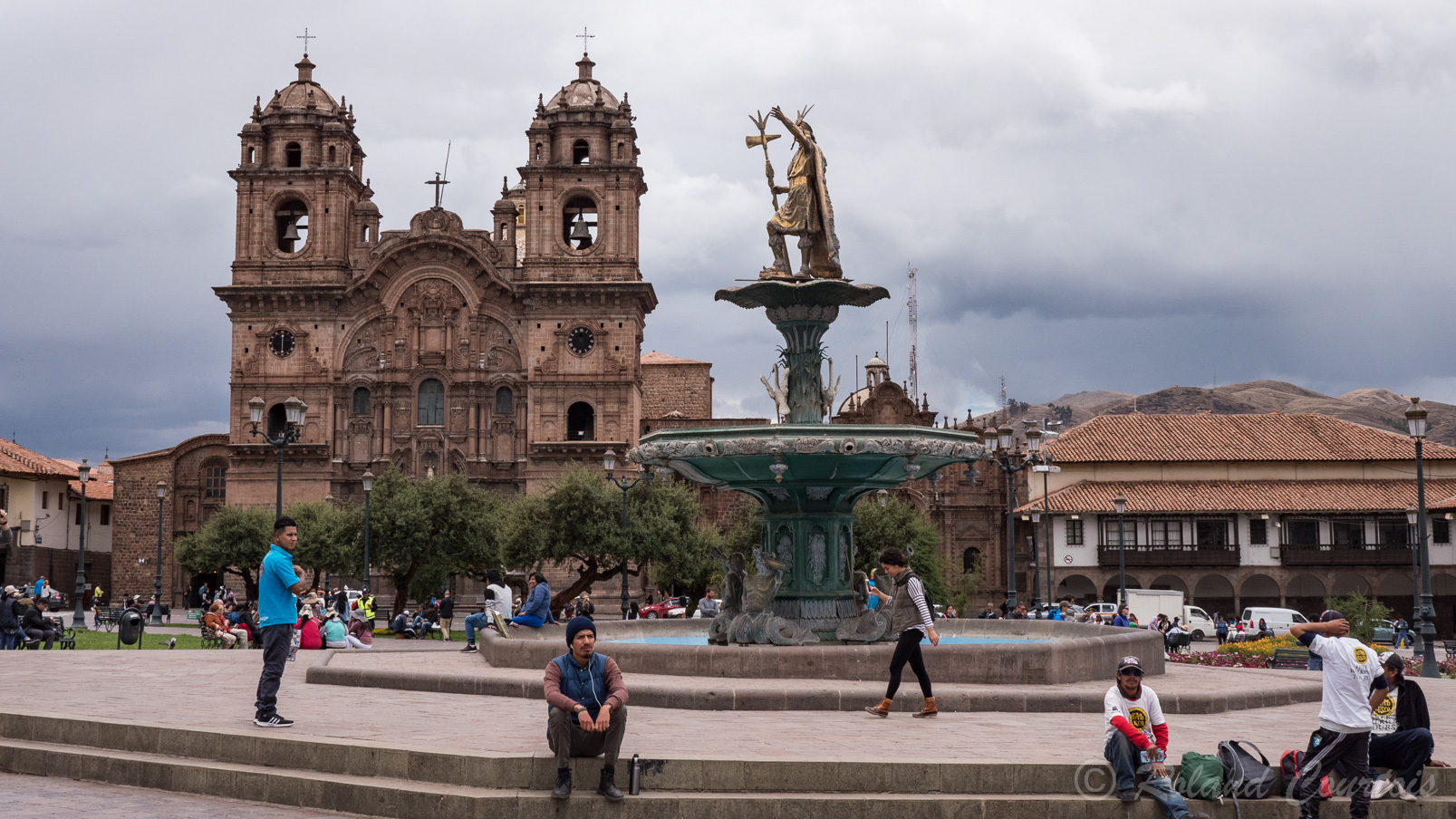 Cuzco: sur la place d'Armes, l'Eglise de la Compañia.