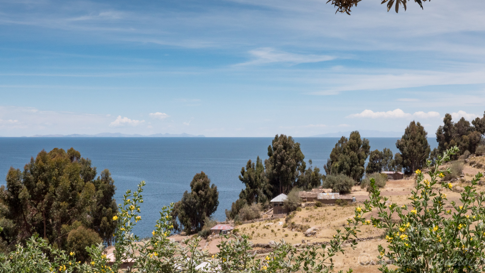 L'île de Taquile offre à tout moment de sublimes panoramas sur le lac avec à l'horizon les montagnes de Bolivie.