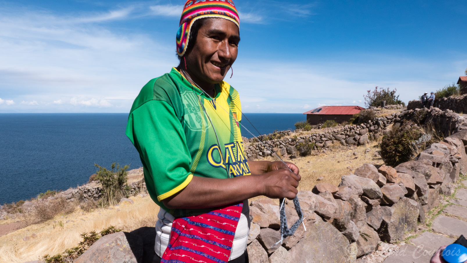 Sur l'île de Taquile, les indigènes préservent leur mode de vie ancestral : coutumes et costumes sont les mêmes depuis des siècles.